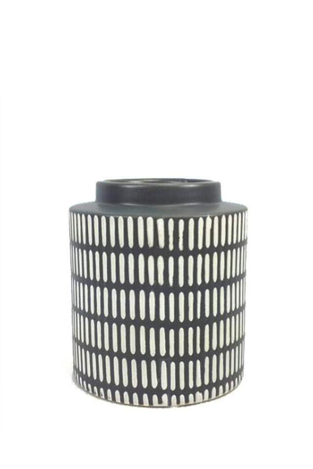 CERAMIC CERAMICS GLAZE GLAZES BOWL BOWLS SHAPES SHAPE ROUND ROUNDS VASE VASES FLOWER FLOWERS DESIGNER DESIGNERS FLORIST FLORISTS MATT MATTS MATTE MATTES TEXTURE TEXTURES MODERN MODERNS FINE FINES STRIPE STRIPES STAMP STAMPS PRINT PRINTS DECO DECOS