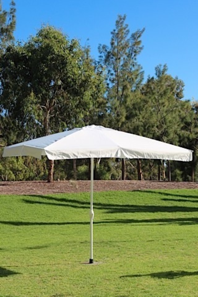 MARKET MARKETS UMBRELLA UMBRELLAS WEDDING WEDDINGS PARTY PARTIES PARTIE EVENT EVENTS FURNITURE FURNITURES WHITE WHITES BRIDE BRIDES BRIDAL BRIDALS ALUMINIUM ALUMINIA POLE POLES NON NONS TILT TILTS PULLY PULLIES PULLIE SYSTEM SYSTEMS
