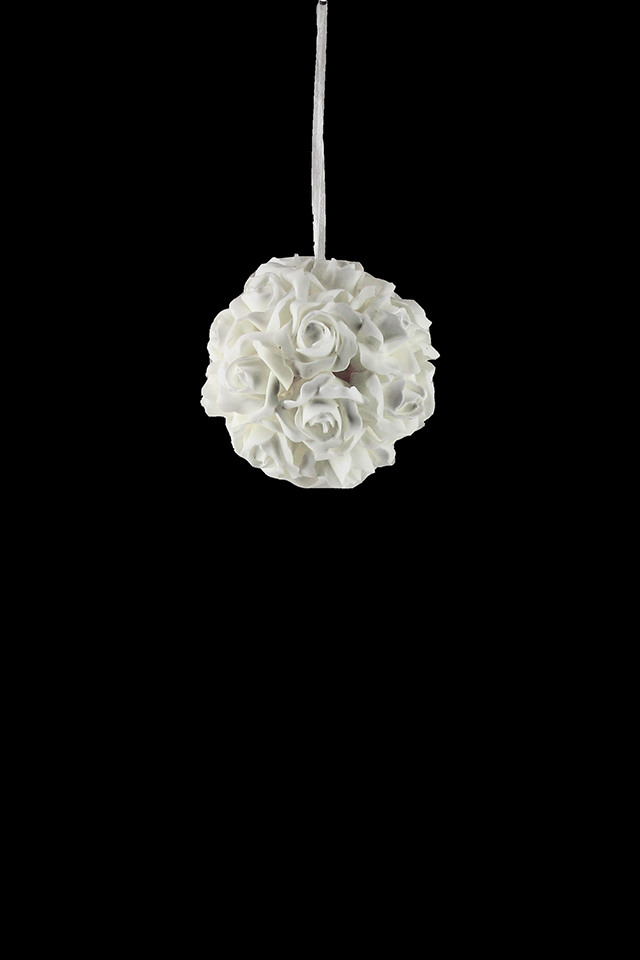 FFLOWER FFLOWERS KISSING KISSINGS BALL BALLS FOAM FOAMS ROSE ROSES WEDDING WEDDINGS SMALL SMALLS HEART HEARTS 11.5CM 11.5CMS ARTIFICIAL ARTIFICIALS FLOWERS FLOWER BRIDE BRIDES BRIDAL BRIDALS BAUBLES BAUBLE HANGING HANGINGS