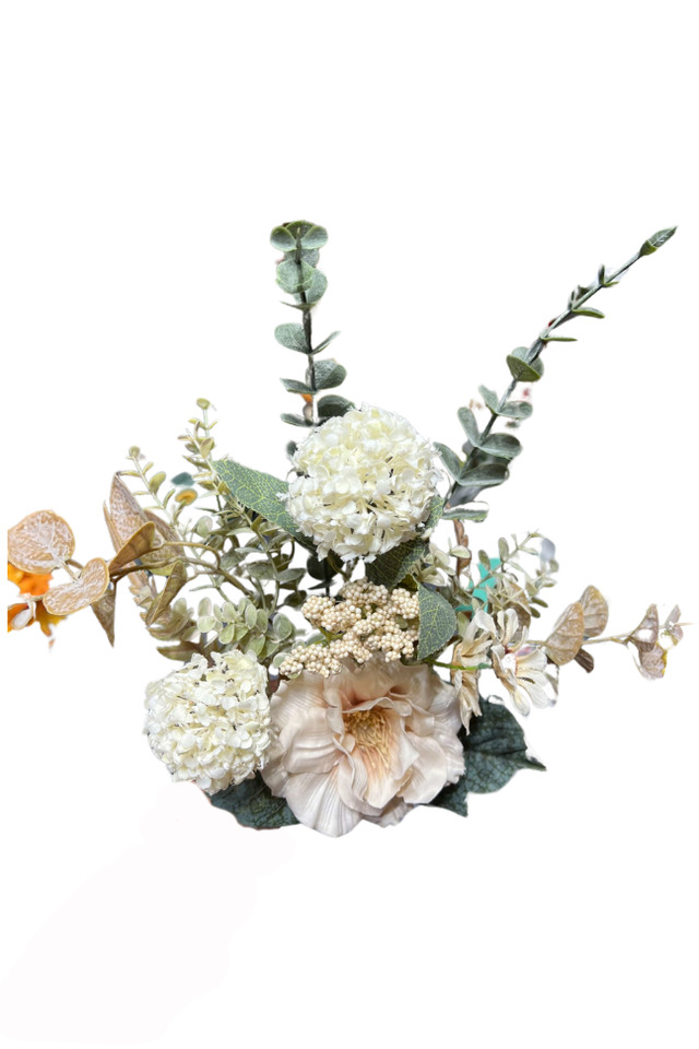 HEADS HEAD ARTIFICIAL ARTIFICIALS FLOWER FLOWERS GUM LEAVES GUM LEAFE GUM LEAVE BLOSSOM BLOSSOMS EUCALYPTUS EUCALYPTU FERN FERNS MINI MINIS HYDRANGEA HYDRANGEAS BUNCH BUNCHES