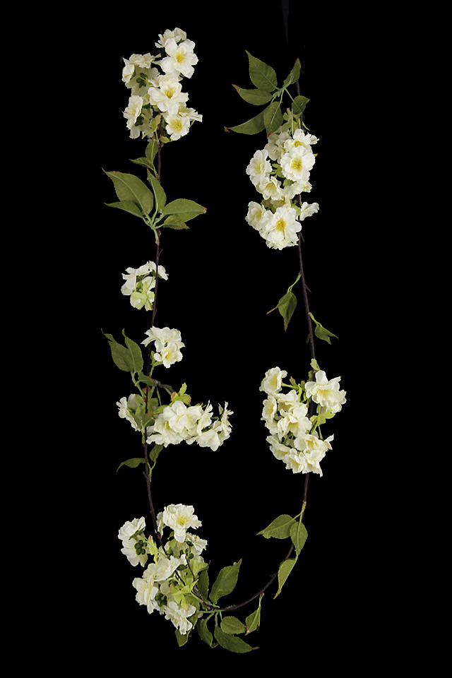 BLOSSOM BLOSSOMS ARTIFICIAL ARTIFICIALS FLOWERS FLOWER BRANCH BRANCHES BRANCHE CHERRY CHERRIES CHERRIE APPLE APPLES PLUM PLUMS SPRAY SPRAYS SPRAIE ARRANGEMENT ARRANGEMENTS STEM STEMS TREE TREES FAKE FAKES GARLAND GARLANDS HANGING HANGINGS TRAIL TRAILS GREENERY GREENERIES GREENERIE