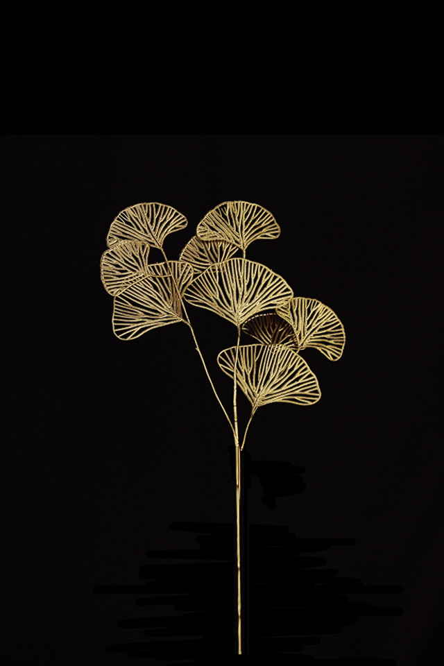 FLOWER FLOWERS ARTIFICIAL ARTIFICIALS SPRAY SPRAYS SPRAIE STEM STEMS GOLD GOLDS SOLID SOLIDS SKELETON SKELETONS GINGO GINGOS LEAF LEAFS