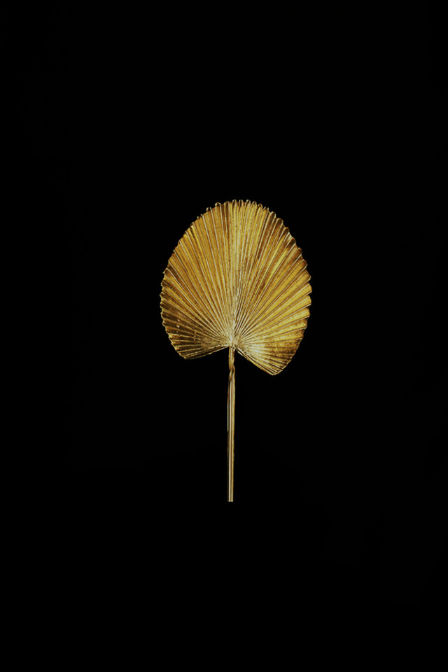 FLOWER FLOWERS ARTIFICIAL ARTIFICIALS SPRAY SPRAYS SPRAIE STEM STEMS GOLD GOLDS SOLID SOLIDS MEDIUM MEDIA FAN FANS PALM PALMS