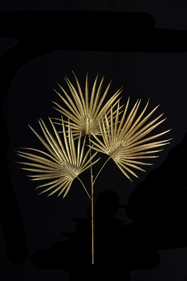 FLOWER FLOWERS ARTIFICIAL ARTIFICIALS SPRAY SPRAYS SPRAIE STEM STEMS GOLD GOLDS SOLID SOLIDS PALM PALMS LEAF LEAFS