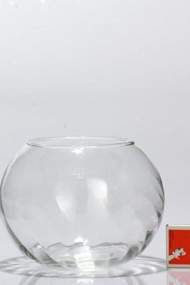 GLASS GLASSES GLAS GLASSWARE GLASSWARES VASE VASES FLORIST FLORISTS FLOWER FLOWERS FLORAL FLORALS SPHERE SPHERES FISH BOWL BOWLS VASE'PLAIN' VASE'PLAIN'S 20CM 20CMS PLAIN PLAINS D