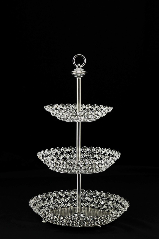 WEDDING WEDDINGS PARTY PARTIES PARTIE EVENT EVENTS 3 TIER TIERS CUP CUPS CAKE CAKES STAND STANDS CRYSTAL CRYSTALS BRIDE BRIDES BRIDAL BRIDALS IMT IMTS