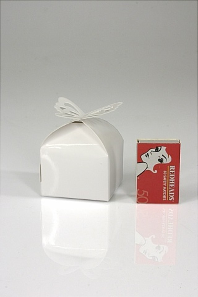CONTAINER CONTAINERS BOX BOXES BOXE CAKE CAKES BONBONERIE BONBONERIES BONBONERY BOMBONIERE BOMBONIERES BONBONIERE BONBONIERES BONBONNIERE BONBONNIERES BUTTERFLY BUTTERFLIES BUTTERFLIE MINI MINIS CAKE-BOX CAKE-BOXES GLOSS GLOSSES GLOS (60 (60S 80MMH) 80MMH)S WEDDING/RECEPTION WEDDING/RECEPTIONS BRIDE BRIDES BRIDAL BRIDALS