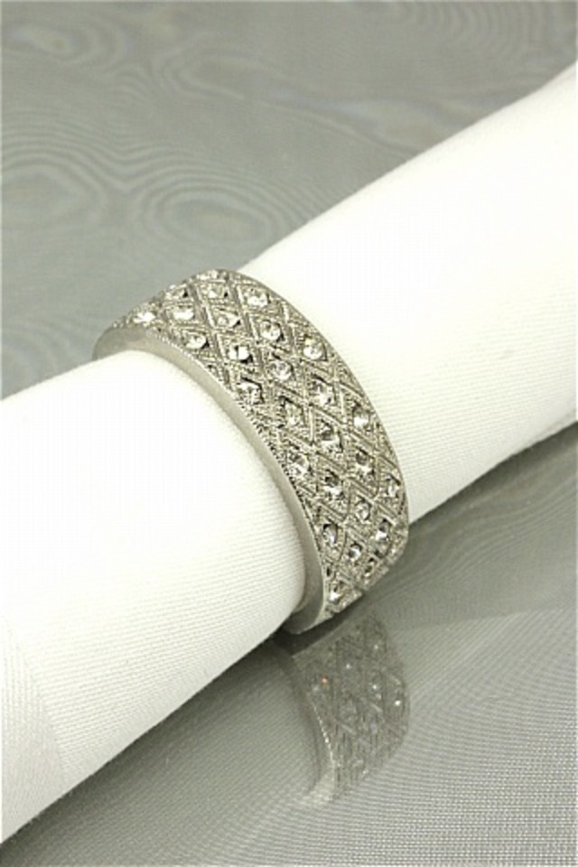 WEDDING WEDDINGS PARTY PARTIES PARTIE EVENT EVENTS TABLE CENTRE TABLE CENTRES NAPKIN NAPKINS RING RINGS HOLDER HOLDERS SETTING SETTINGS DIAMOND DIAMONDS (18MMW) (18MMW)S WEDDING/RECEPTION WEDDING/RECEPTIONS BRIDE BRIDES BRIDAL BRIDALS