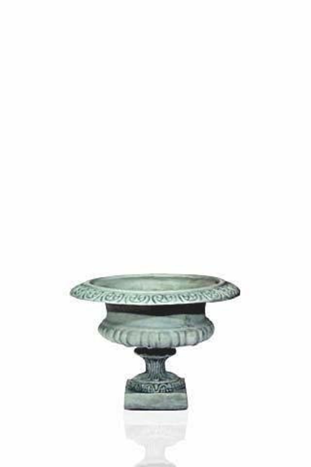 FIBRE FIBRES GLASS GLASSES GLAS URN URNS FLOWER FLOWERS PLANTER PLANTERS F/G F/GS RESIN RESINS CLASSIC CLASSICS WEDDING WEDDINGS MEDIUM MEDIA SQUAT SQUATS FIBREGLASS FIBREGLASSES FIBREGLAS 38DX28HCM 38DX28HCMS BRIDE BRIDES BRIDAL BRIDALS SMALL SMALLS F G