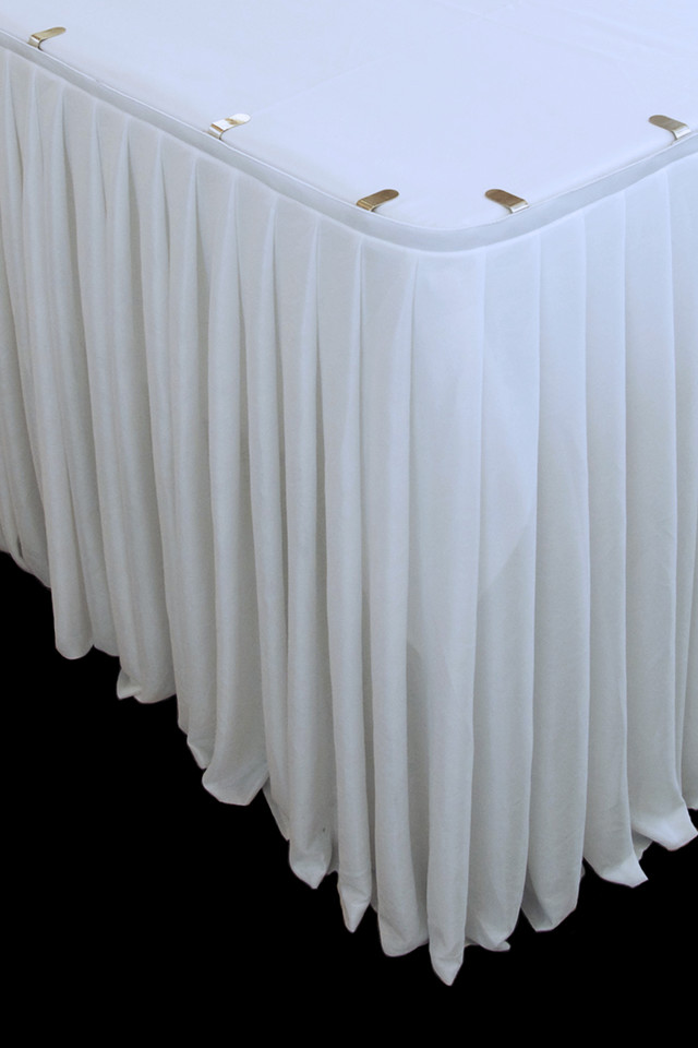 WEDDING WEDDINGS EVENT EVENTS SHEER SHEERS MATERIAL MATERIALS PLEAT PLEATS PLEATED PLEATEDS TABLE TABLES SKIRT SKIRTS SKIRTING SKIRTINGS VELCRO VELCROS