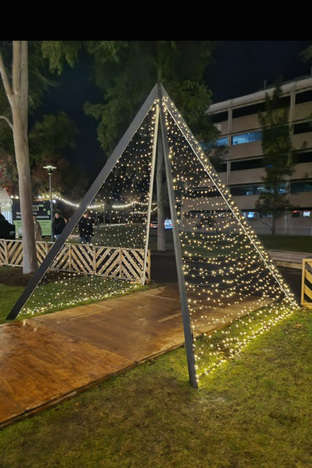 EVENT EVENTS WEDDING WEDDINGS FURNITURE FURNITURES FRAME FRAMES BACK BACKS DROP DROPS BACKDROP BACKDROPS BRIDE BRIDES BRIDAL BRIDALS ARCH ARCHES METAL METALS SYSTEM SYSTEMS DRAPING DRAPINGS LED LEDS PYRAMID PYRAMIDS K D